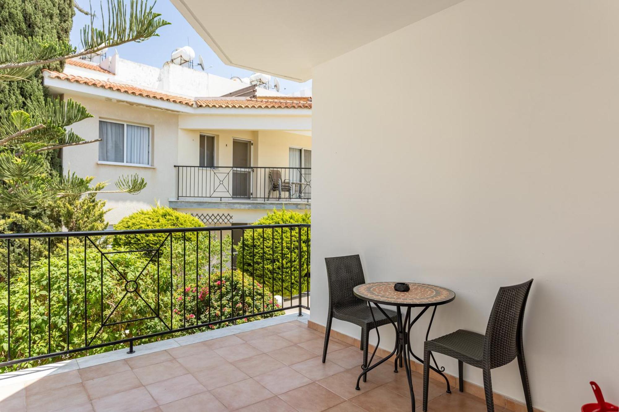 Danaos Seaside 101 With Pool In Tourist Area Pafos